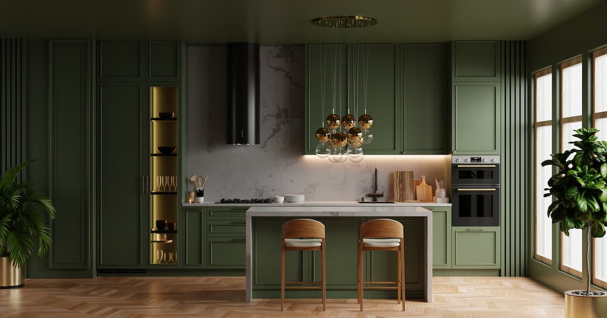 La cuisine verte dispose d'un design intérieur minimaliste avec sol en bois