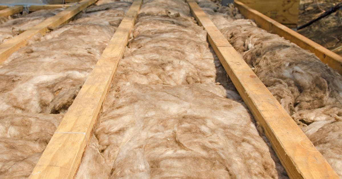 L'isolation du sol avec de la laine