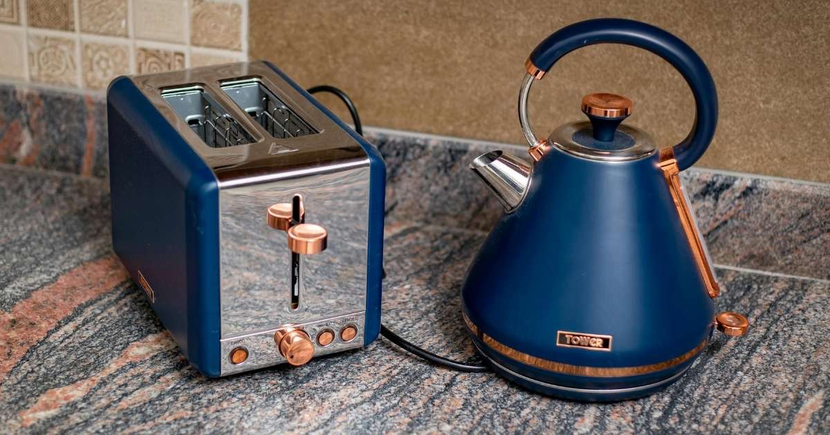 toasteur et bouillote rétro classique bleu