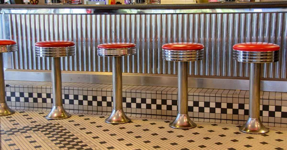 Tabourets de bar rouge et gris vintage