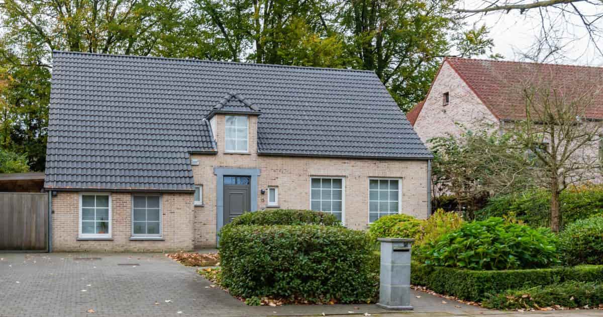 Villa dans un quartier résidentiel en Belgique.