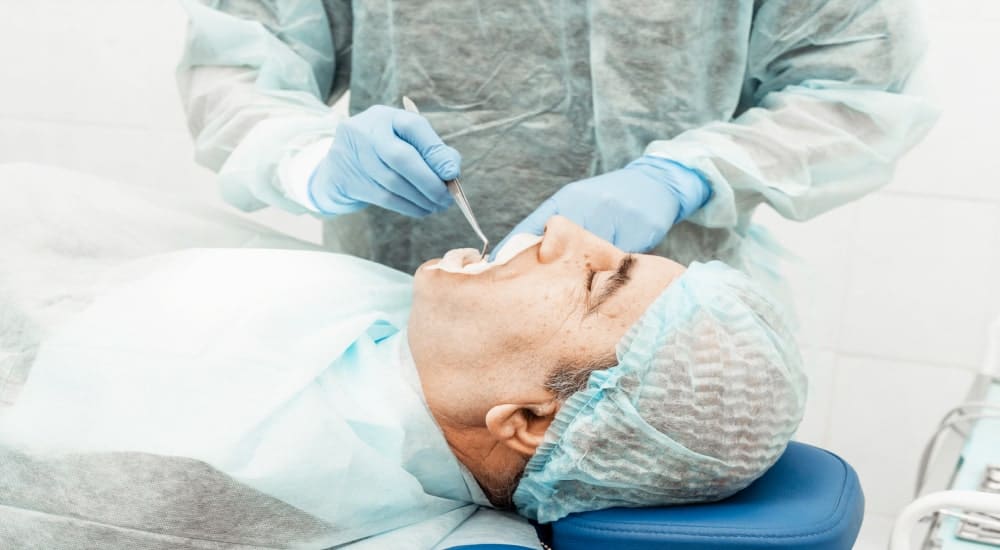 implantaat plaatsen bij de tandarts