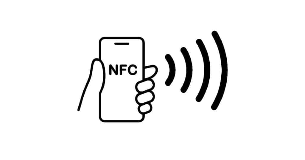 Een getekend hand houdt een getekende gsm met NFC-functie vast. Naast de gsm is het NFC-symbool afgebeeld: vier radiogolfjes