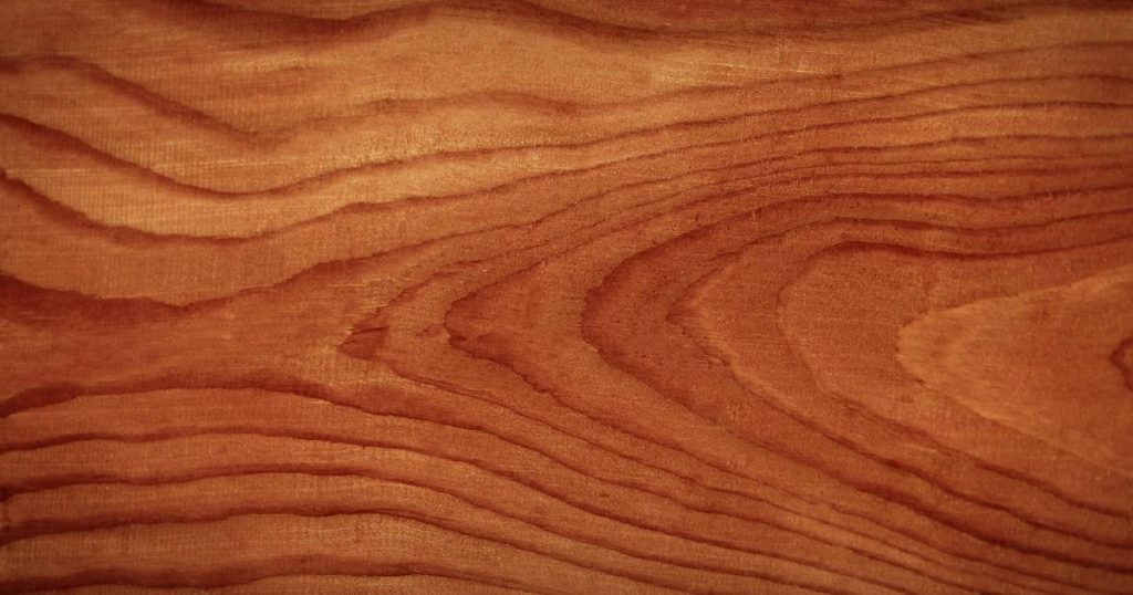 Detailbeeld van douglas hout, een alternatief op eiken voor het vervaardigen van een veranda.